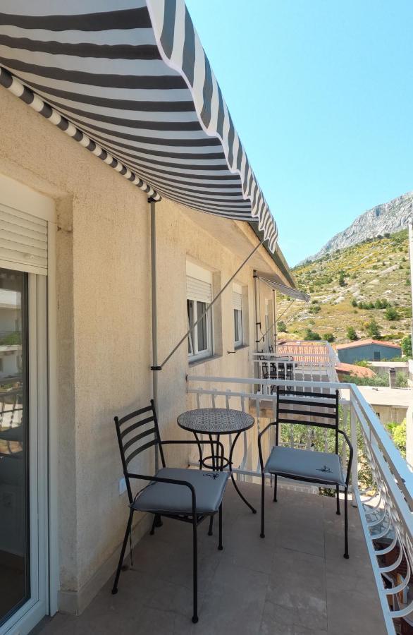 Sea And Mountain View Apartments Duće Dış mekan fotoğraf